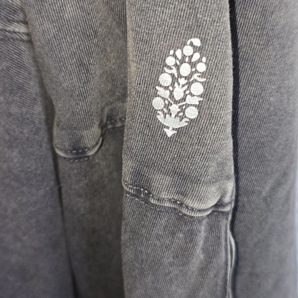 Free People Movement Hor Shot Onies Jumpsuit Black/Gray Oversized Size M - Picture 8 of 8